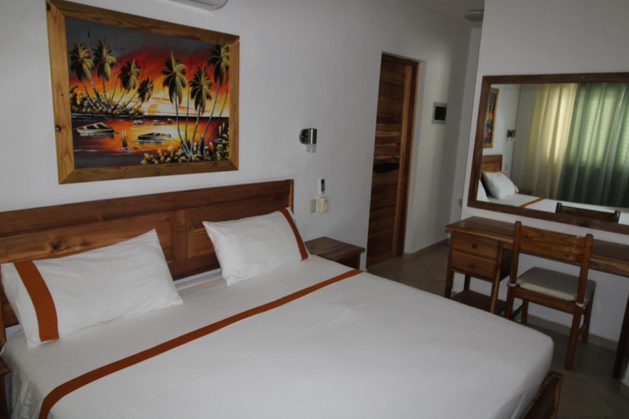 Albachiara Hotel - Las Terrenas Exterior photo